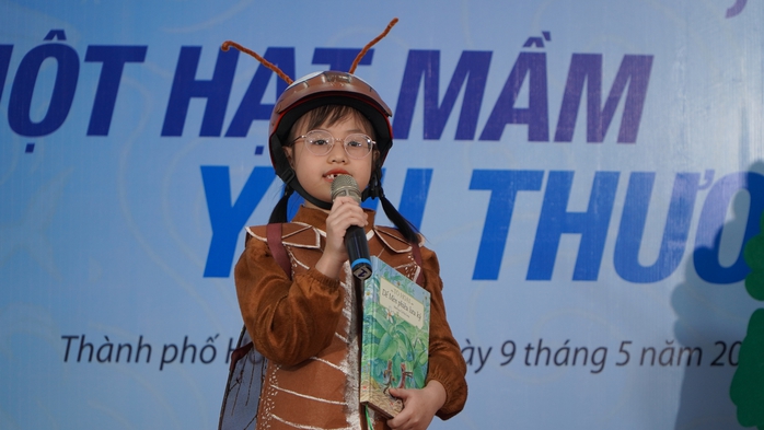 Những giọng kể nhỏ lan tỏa văn h&oacute;a đọc - Ảnh 1.