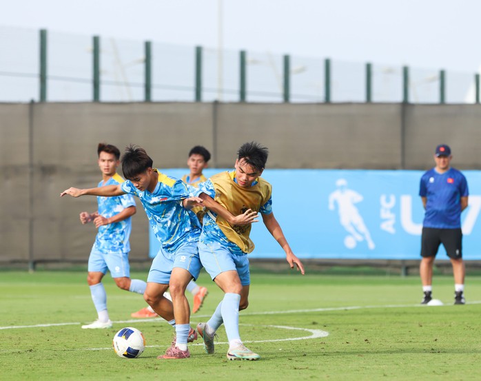 U17 Việt Nam - U17 H&agrave;n Quốc: Thuốc thử cho giấc mơ World Cup - Ảnh 1.