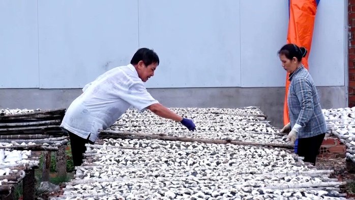 Giữ vị biển trong từng mẻ cá khô Long Hải - Ảnh 4.