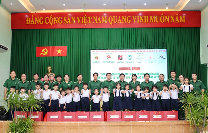 Chưa bao giờ cảm thấy mình bị bỏ lại phía sau - Ảnh 1.