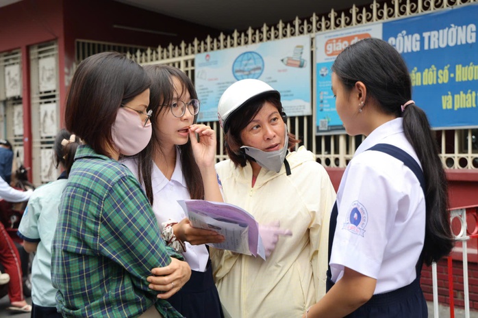 C&oacute; n&ecirc;n uống thuốc bổ n&atilde;o v&agrave;o m&ugrave;a thi? - Ảnh 1.