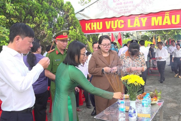 Tây Ninh triển khai lấy mẫu ADN liệt sĩ chưa rõ tên tuổi để xác định danh tính - Ảnh 1. Tây Ninh triển khai lấy mẫu ADN liệt sĩ chưa rõ tên tuổi để xác định danh tính - Ảnh 1.