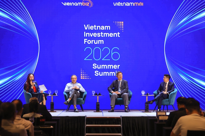 Phan Đức Hiếu cảnh báo tín hiệu nhập siêu khủng ảnh hưởng Kinh tế Việt Nam 2026 - Ảnh 3. Phan Đức Hiếu cảnh báo tín hiệu nhập siêu khủng ảnh hưởng Kinh tế Việt Nam 2026 - Ảnh 3.