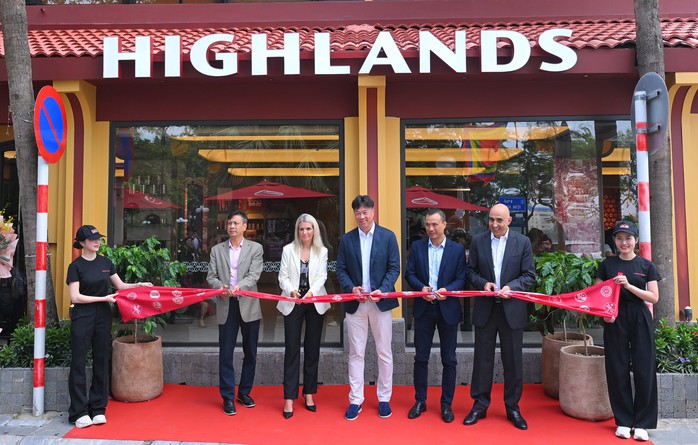 Highlands Coffee mở cửa h&agrave;ng thứ 1 . 000 Tại H&agrave; Nội , khẳng định vị thế c&agrave; ph&ecirc; Việt - Ảnh 1.