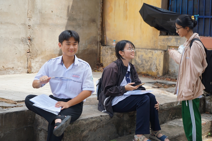 Đề thi môn Tiếng Anh tốt nghiệp THPT năm 2026 và gợi ý giải đề - Ảnh 11.