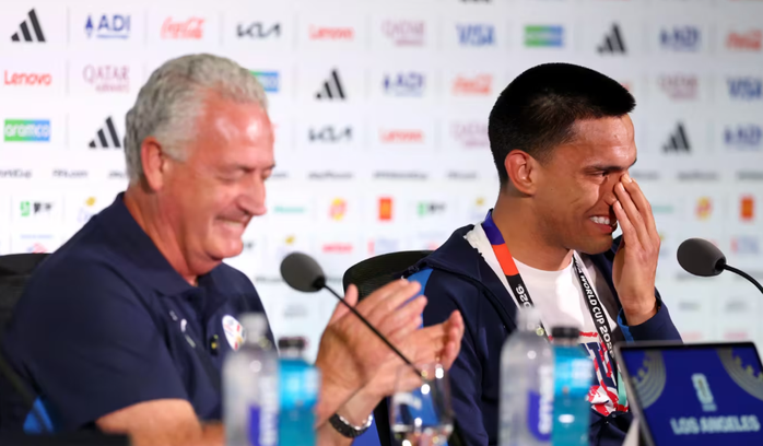 Paraguay trở lại World Cup sau 16 năm: Giấc mơ hồi sinh của "La Albirroja" - Ảnh 3.