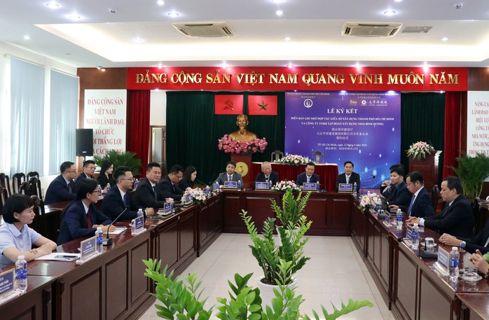TPHCM hợp t&aacute;c tập đo&agrave;n Trung Quốc ph&aacute;t triển hạ tầng - Ảnh 1.