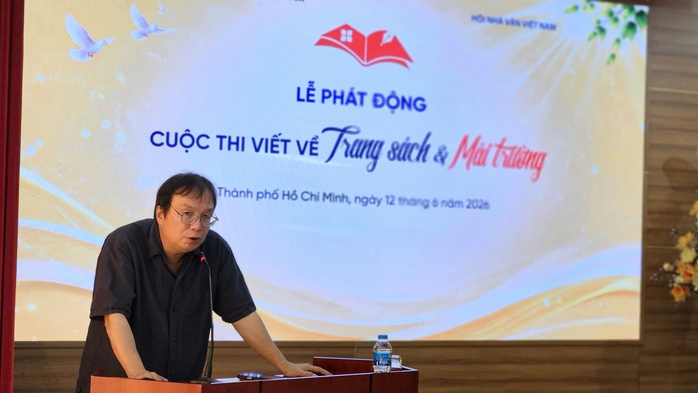 Cuộc thi viết "Trang s&aacute;ch v&agrave; M&aacute;i trường": Giải đặc biệt l&ecirc;n đến 100 triệu đồng - Ảnh 1.