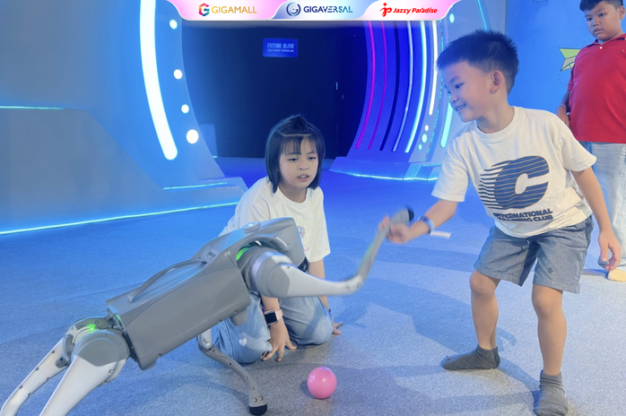Gigaversal: Khám phá thế giới khủng long và vũ trụ 12D+ tại Gigamall - Ảnh 13. Gigaversal: Khám phá thế giới khủng long và vũ trụ 12D+ tại Gigamall - Ảnh 13.