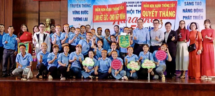 58 đội tranh tài tại Hội thi Karaoke "Tự hào 50 năm Thành phố mang tên Hồ Chí Minh" - Ảnh 9.