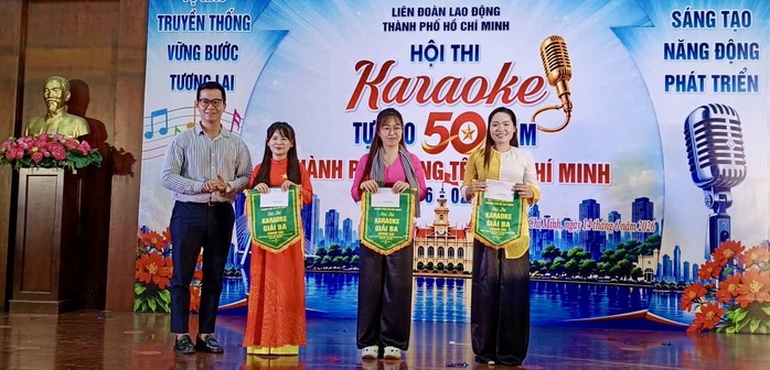 58 đội tranh tài tại Hội thi Karaoke "Tự hào 50 năm Thành phố mang tên Hồ Chí Minh" - Ảnh 8.