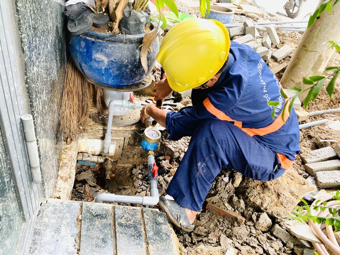 Đau đầu với nạn trộm đồng hồ nước - Ảnh 1. Đau đầu với nạn trộm đồng hồ nước - Ảnh 1.