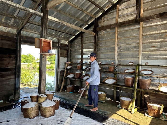 Giữ hồn làng nghề xanh giữa vùng sông nước Cần Giờ - Ảnh 1.