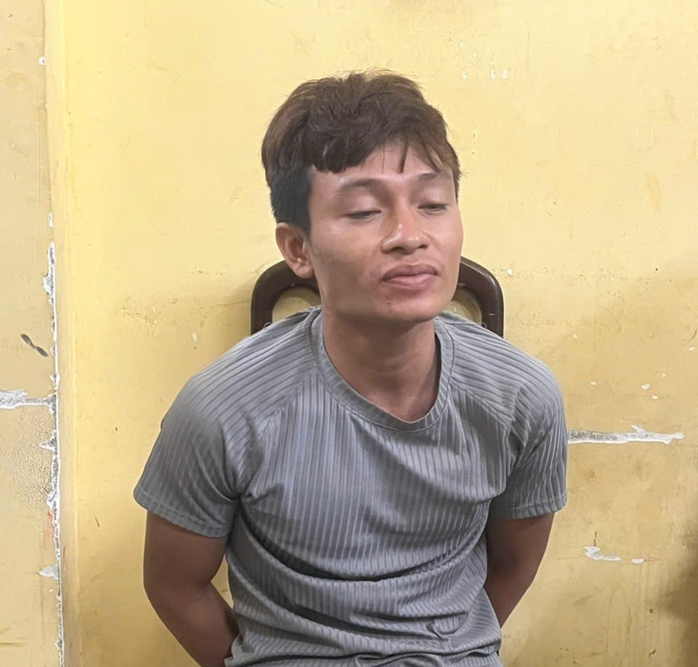 Bắt giữ thanh niên cướp giật vé số trong vòng vài giờ tại Tây Ninh - Ảnh 1. Bắt giữ thanh niên cướp giật vé số trong vòng vài giờ tại Tây Ninh - Ảnh 1.