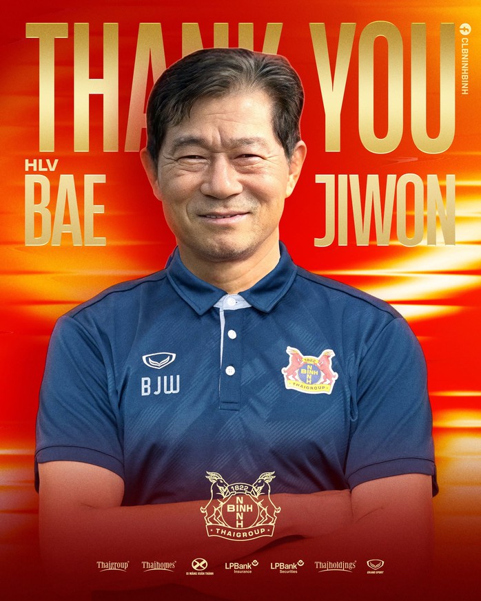 Ninh Bình FC bất ngờ chia tay trợ lý cũ của HLV Park Hang-seo - Ảnh 2.