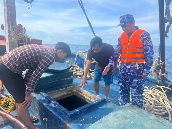 Những kết quả ấn tượng của Hải đoàn 42, BTL Vùng Cảnh sát biển 4 - Ảnh 4.