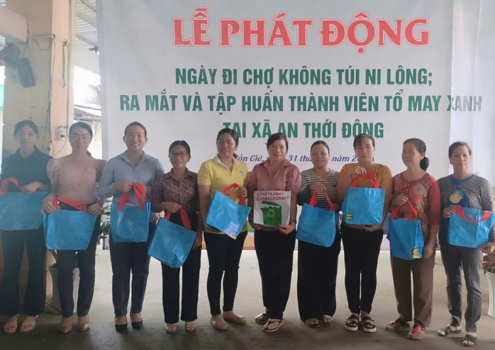 Những phiên chợ xanh giữa vùng rừng ngập mặn Cần Giờ - Ảnh 3.