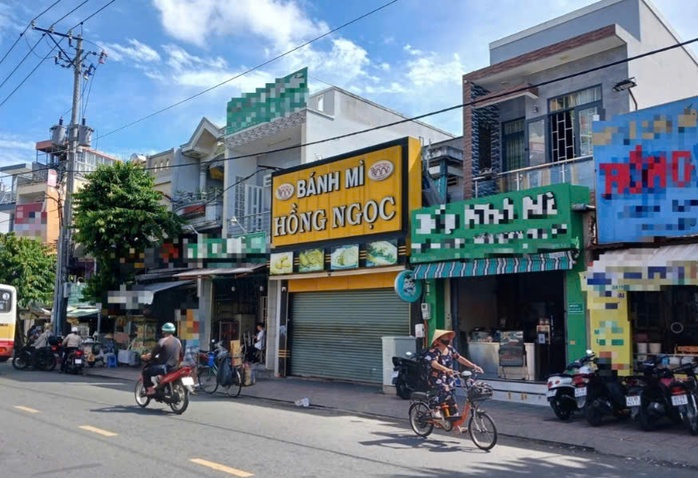 Lại xảy ra ngộ độc nghi do ăn bánh mì thịt ở Đồng Tháp - Ảnh 1.
