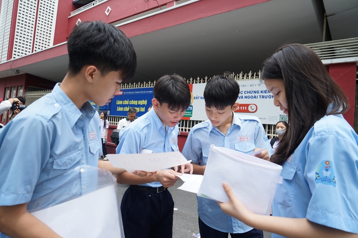  "Hướng đi nào nếu lỡ hẹn với lớp 10 công lập?" - Ảnh 1.