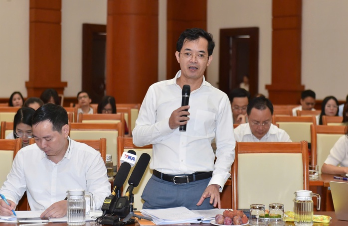 Bộ Tài chính tiếp tục nghiên cứu ưu đãi thuế để thúc đẩy sử dụng xăng E10 - Ảnh 1.