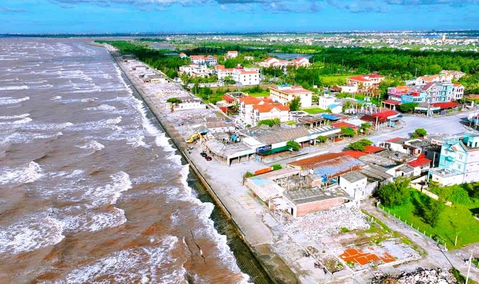 Bãi biển nổi tiếng miền Bắc một thời đổi tên mới - Ảnh 1.