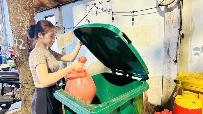 Biến rác thành phân hữu cơ - Ảnh 3.