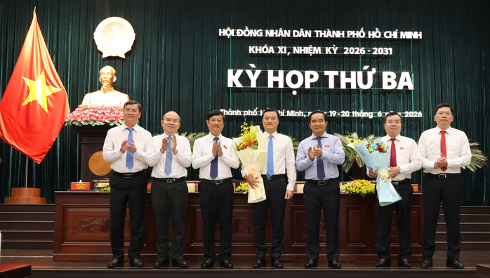 Miễn nhiệm Phó Chủ tịch UBND TPHCM Bùi Xuân Cường để thực hiện công tác cán bộ - Ảnh 1.
