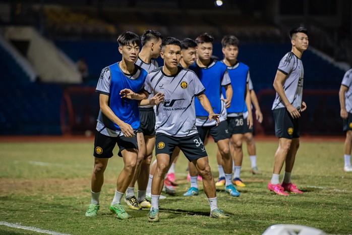 Hàng loạt trụ cột chia tay CLB Thanh Hóa sau khi trụ hạng V-League thành công - Ảnh 4.