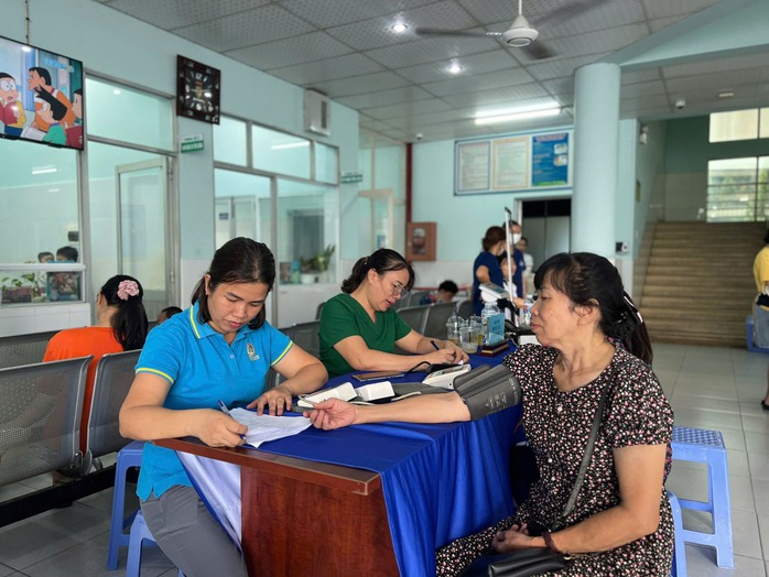 4 trạm y tế được hỗ trợ chuyên môn, giảm chuyển tuyến không cần thiết - Ảnh 3.
