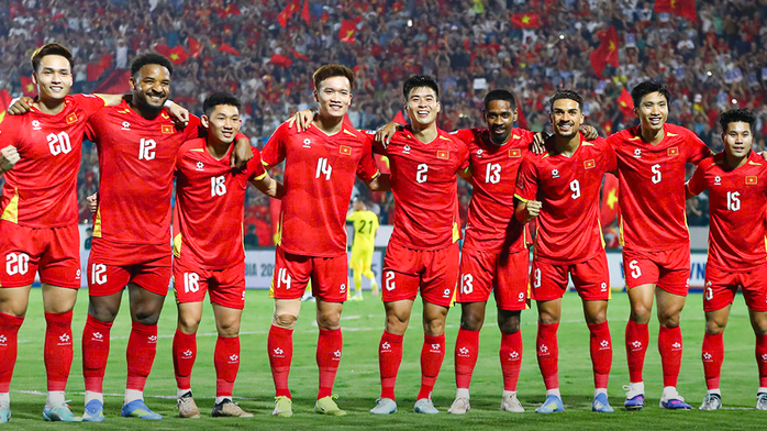 HLV Kim Sang-sik muốn cùng tuyển Việt Nam "phá dớp" tại AFF Cup 2026 - Ảnh 5.