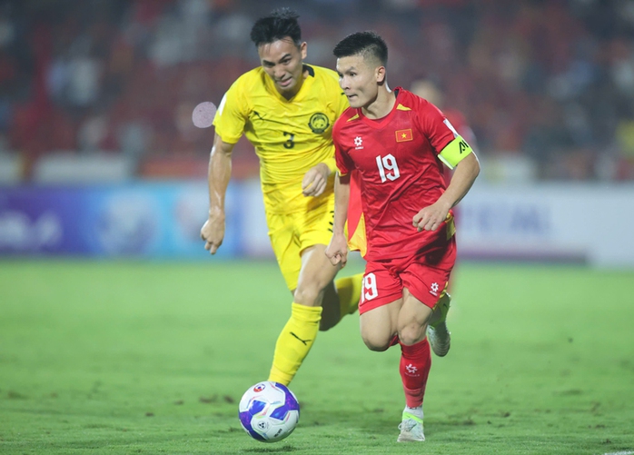 HLV Kim Sang-sik muốn cùng tuyển Việt Nam "phá dớp" tại AFF Cup 2026 - Ảnh 2.
