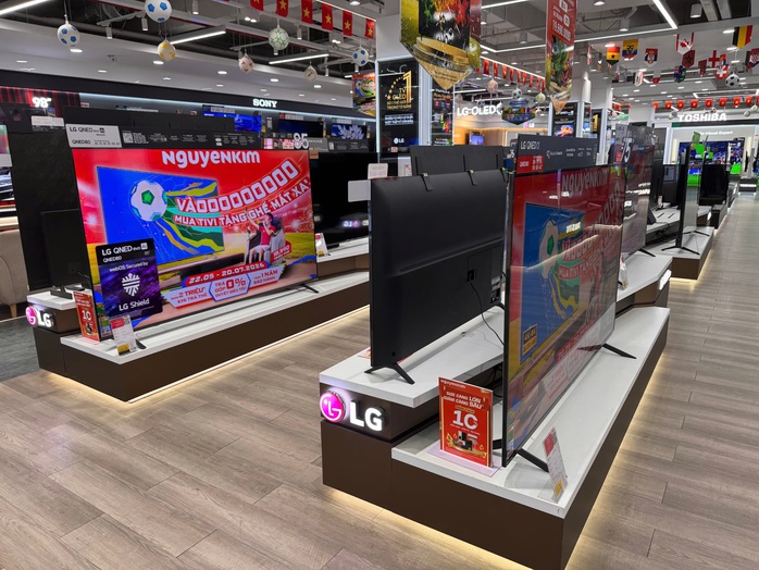 Thị trường tivi mùa World Cup trầm lắng - Ảnh 1.
