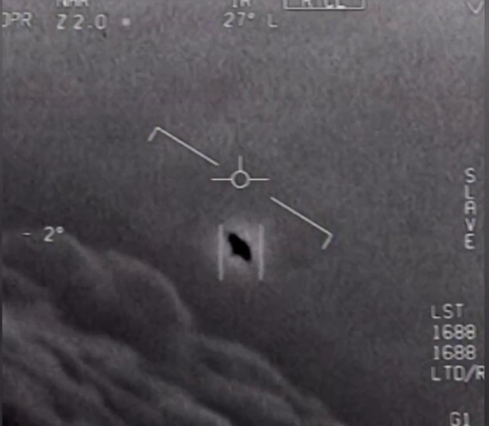 Xôn xao hồ sơ mật UFO của Mỹ: Thực hư UFO dưới nước - Ảnh 2. Xôn xao hồ sơ mật UFO của Mỹ: Thực hư UFO dưới nước - Ảnh 2.