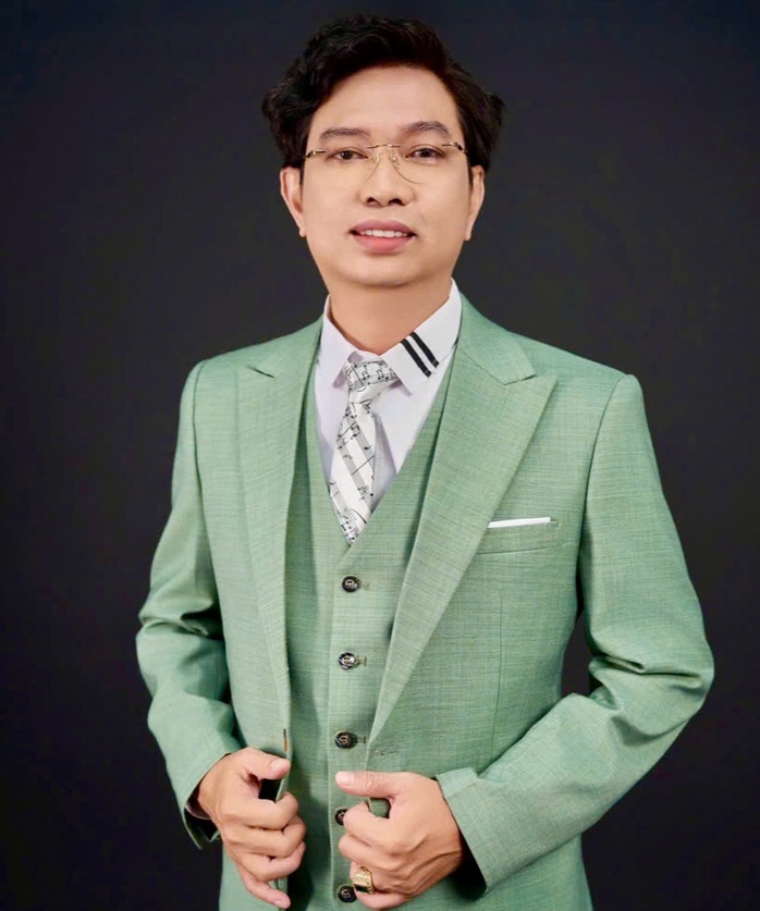 Nhạc sĩ Nguyễn Quang Vinh tái đắc cử Chủ tịch Hội Âm nhạc TP HCM - Ảnh 3.