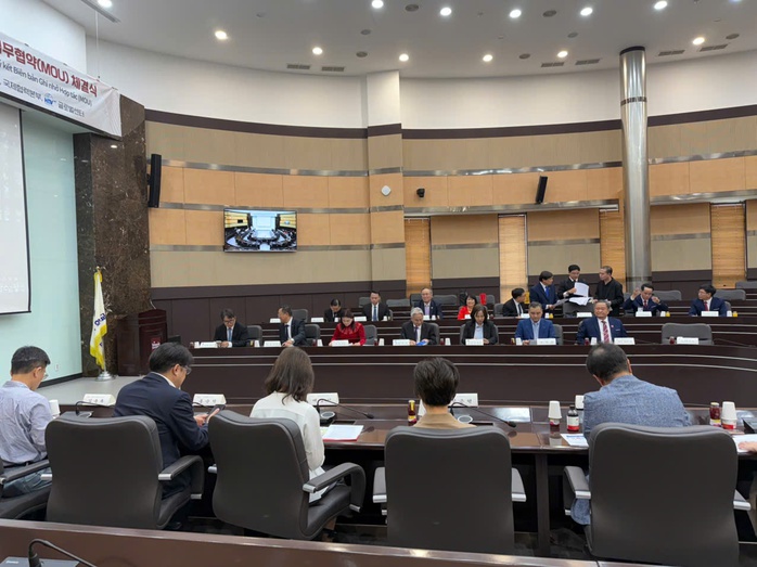 Trường Đại học Cửu Long ký hợp tác với trường đại học của Hàn Quốc - Ảnh 1.