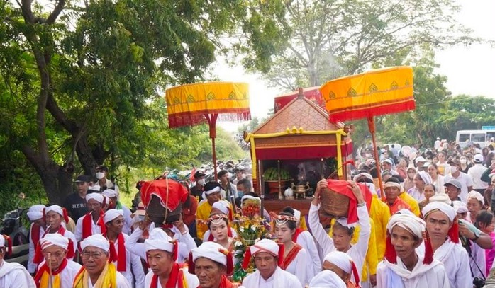  Gìn giữ hồn cốt di sản trong nhịp sống mới - Ảnh 4.