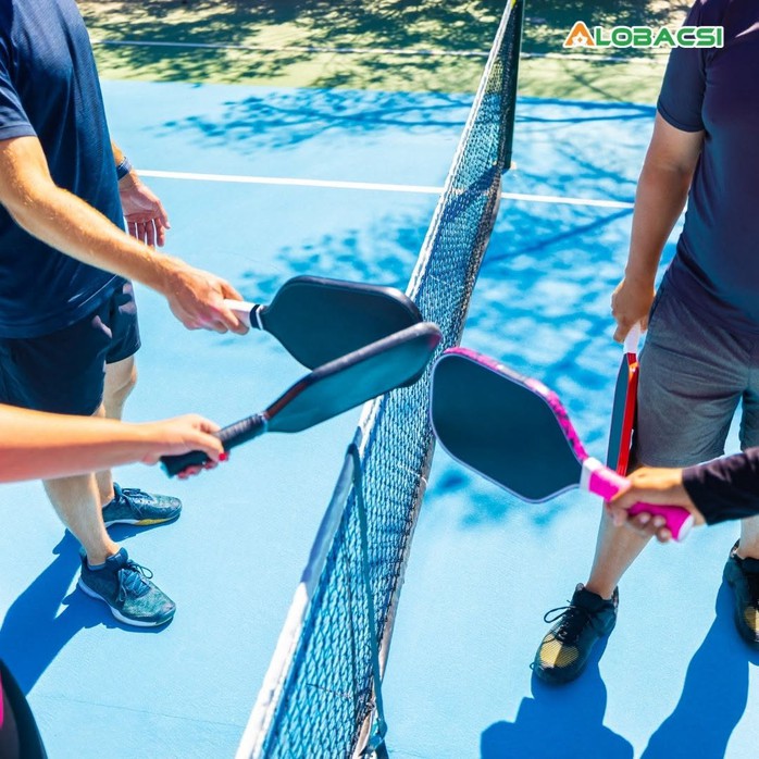Từ vụ người đ&agrave;n &ocirc;ng ở TPHCM ngưng tim khi chơi Pickleball, b&aacute;c sĩ cảnh b&aacute;o n&oacute;ng - Ảnh 2.