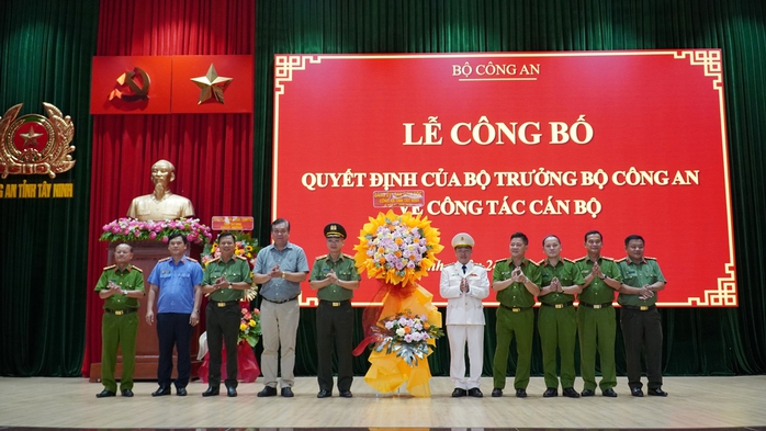 Đại t&aacute; Phạm Thanh T&ugrave;ng giữ chức Ph&oacute; Gi&aacute;m đốc C&ocirc;ng an tỉnh T&acirc;y Ninh - Ảnh 2.
