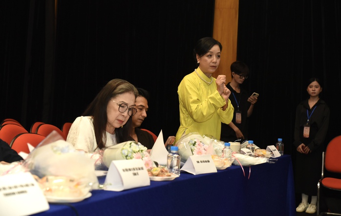 NSND Kim Xu&acirc;n, NSƯT Chiều Xu&acirc;n... t&igrave;m kiếm n&agrave;ng "C&ocirc;ng nữ Ngọc Hoa" - Ảnh 3.