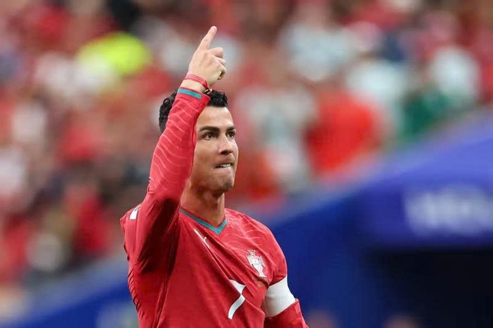 Ronaldo - “người lao động” khắc nghiệt của bóng đá - Ảnh 5.