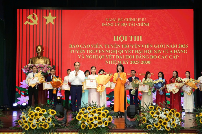 Dấu ấn của nữ nghi&ecirc;n cứu vi&ecirc;n trẻ ng&agrave;nh cao su - Ảnh 4.