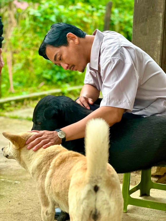 Hứa Vĩ Văn: "Hạnh ph&uacute;c l&agrave; điều tự m&igrave;nh tạo ra!" - Ảnh 3.