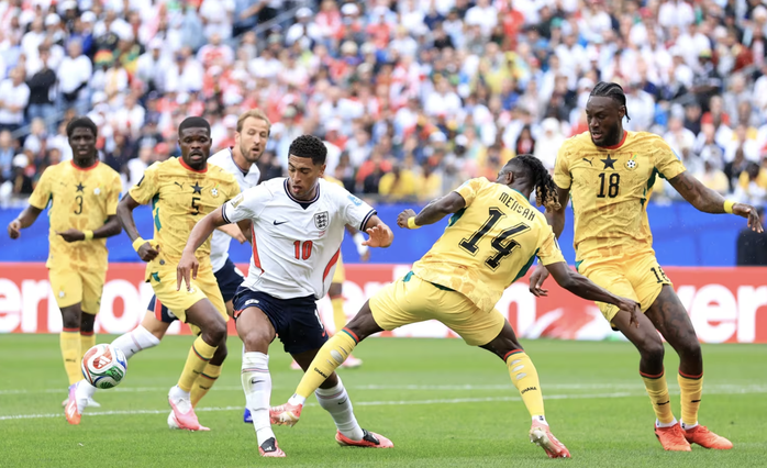 World Cup 2026: Kh&ocirc;ng đ&aacute; lượt cuối, Bồ Đ&agrave;o Nha v&agrave; Anh vẫn gi&agrave;nh v&eacute; v&ograve;ng 1/16 - Ảnh 3.