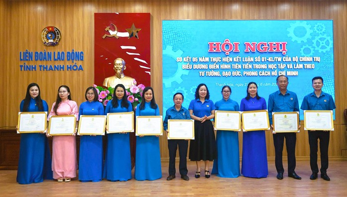 C&ocirc;ng đo&agrave;n Thanh H&oacute;a thăm l&agrave;m tốt c&ocirc;ng t&aacute;c chăm lo, bảo vệ lợi ch&iacute;nh đ&aacute;ng cho người lao động - Ảnh 4.