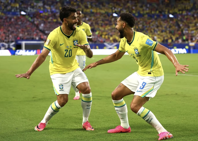 Brazil - Nhật Bản: "Samurai xanh" mơ g&acirc;y sốc ứng vi&ecirc;n v&ocirc; địch - Ảnh 1.