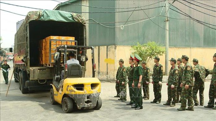 Đo&agrave;n qu&acirc;n đội Việt Nam c&ugrave;ng thiết bị chuy&ecirc;n dụng v&agrave; ch&oacute; nghiệp vụ tham gia khắc phục hậu quả động đất tại Venezuela - Ảnh 1.