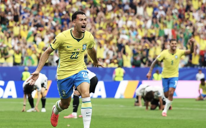Martinelli gi&uacute;p Brazil tho&aacute;t hiểm trước Nhật Bản - Ảnh 2.