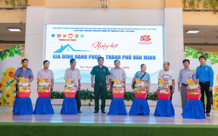 Nhiều hoạt động &yacute; nghĩa d&agrave;nh cho đo&agrave;n vi&ecirc;n, lao động phường T&acirc;y Thạnh - Ảnh 7.