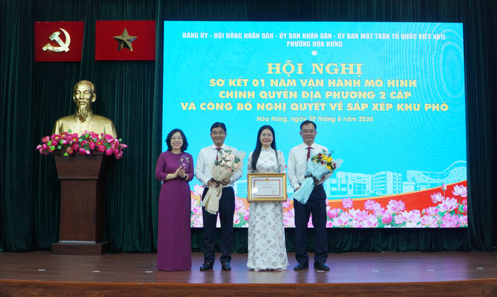 Phường H&ograve;a Hưng quyết t&acirc;m "x&acirc;y ng&ocirc;i nh&agrave; l&ecirc;n" sau năm đầu ti&ecirc;n đặt nền m&oacute;ng - Ảnh 2.