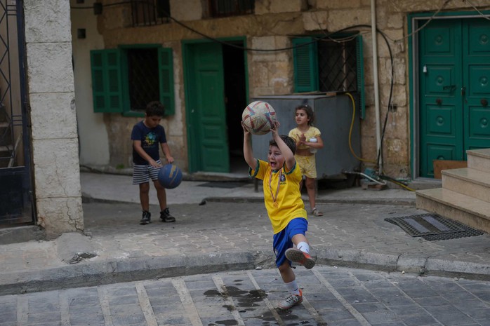 &ldquo;Lễ hội&rdquo; đặc biệt tại Lebanon mừng Brazil đi tiếp World Cup 2026 - Ảnh 2.